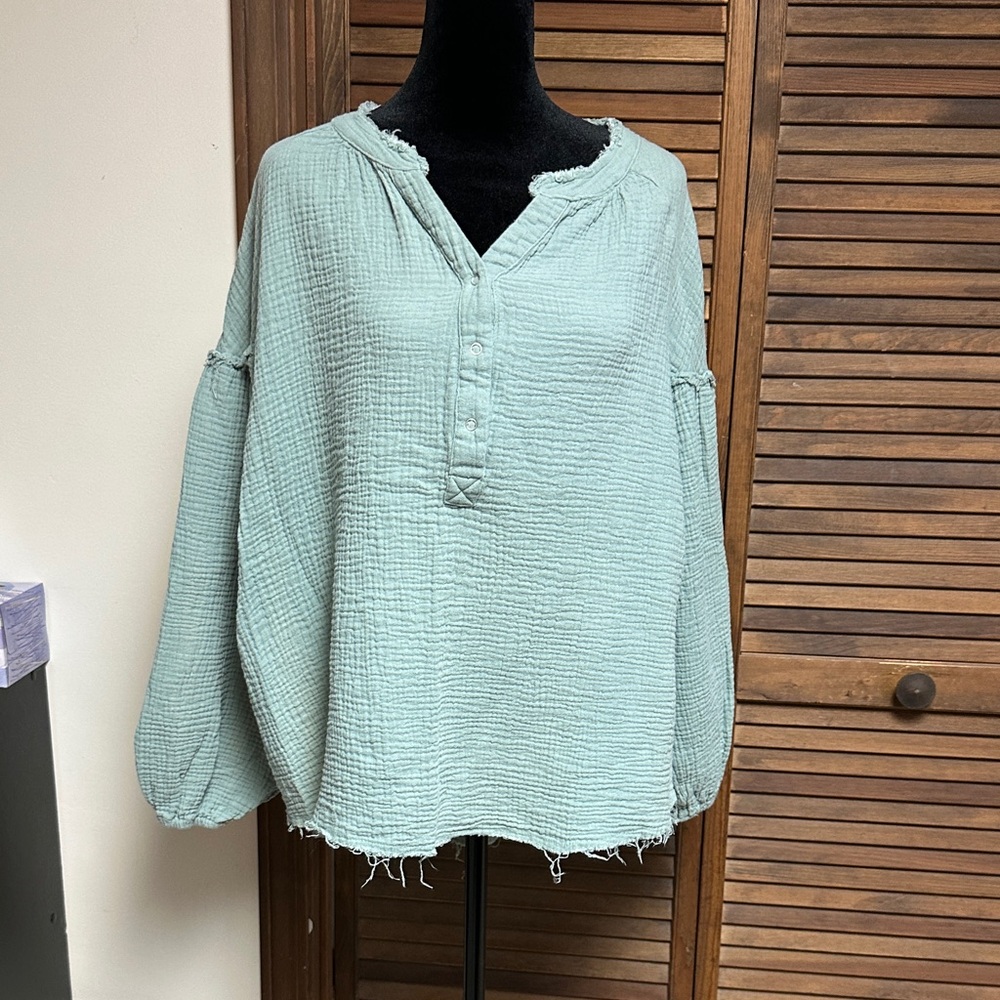Promesa Light Mint Gauze Henley Tunic